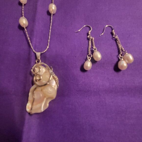 Large Keshi Pearl & Baroque Fresh Water Pearl Necklace & Earrings - Picture 7 of 11